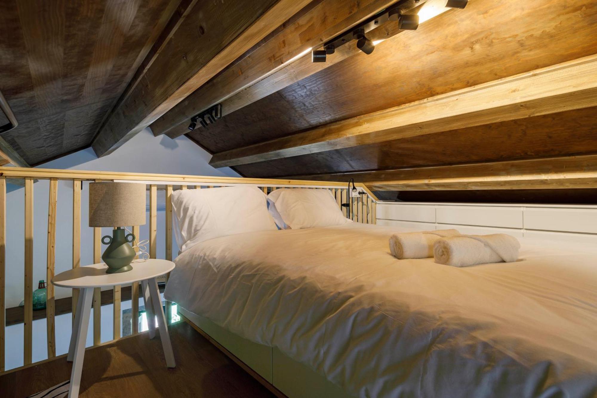 Hermoso Molino Restaurado A Pie Del Rio En 비고 외부 사진